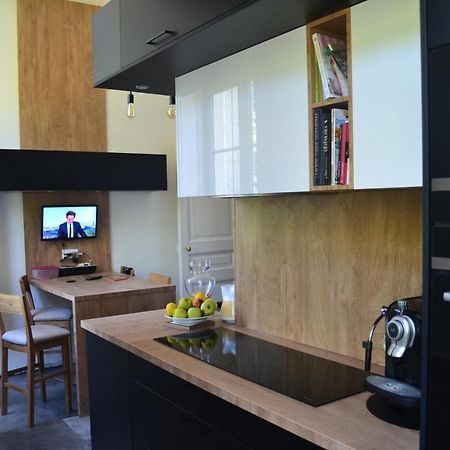 Appart'Chateau La Varenne Apartamento Exterior foto